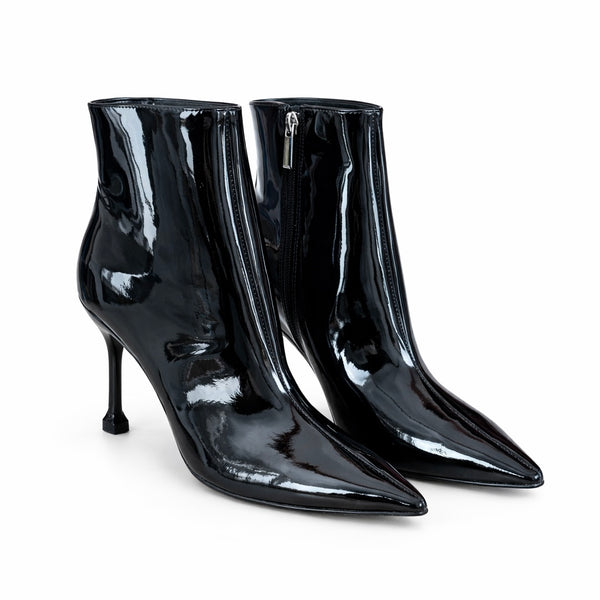 Botine dama din piele naturala lacuita, cu toc, negru CARRANO 217006B