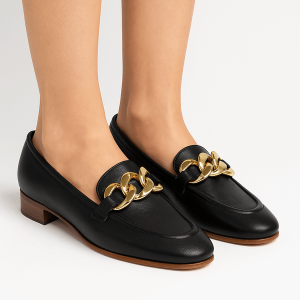 Pantofi dama negru din piele naturala Rebecca M@Lucchi cu detaliu din lanturi aurii, talpa flexibila, colectia Primavara/Vara 2025.