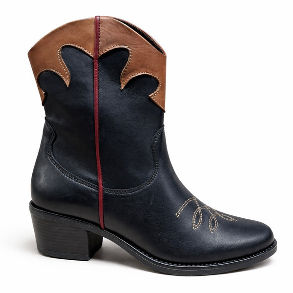 Ciocate dama din piele naturala, negru, ALIBI Vittoria - cizme cu toc, design italian, moliciune si confort exceptional.