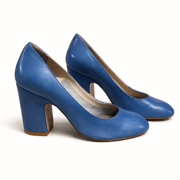 Pantofi dama din piele naturala, cu toc gros, LE PRIVE in nuanta albastra, colectia Toamna 2024.