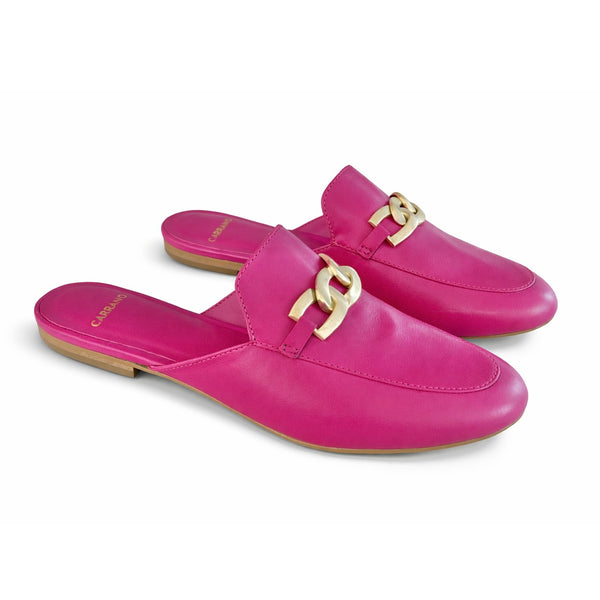 Alt Tag: Saboti dama piele naturala, fuxia, CARRANO 199041 – saboti fuxia din piele naturala, cu accesoriu metalic, colectia Primavara/Vara 2026